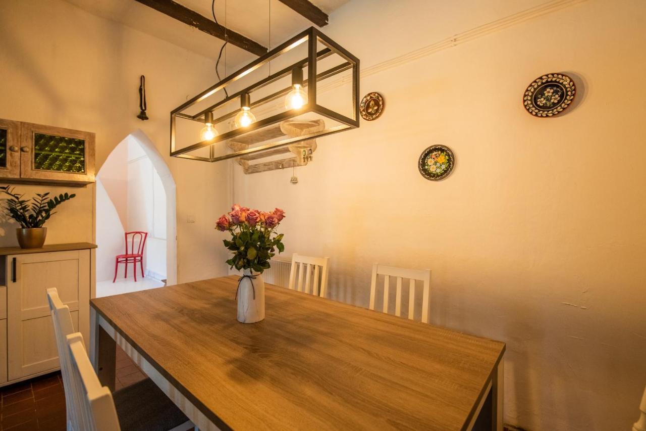 Natura Apartman Tiszafuered ภายนอก รูปภาพ
