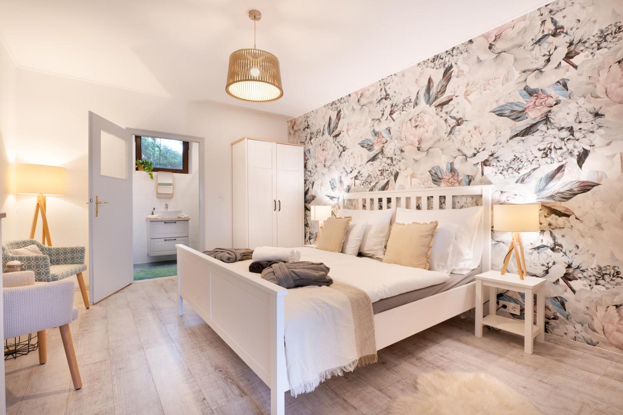 Natura Apartman Tiszafuered ภายนอก รูปภาพ