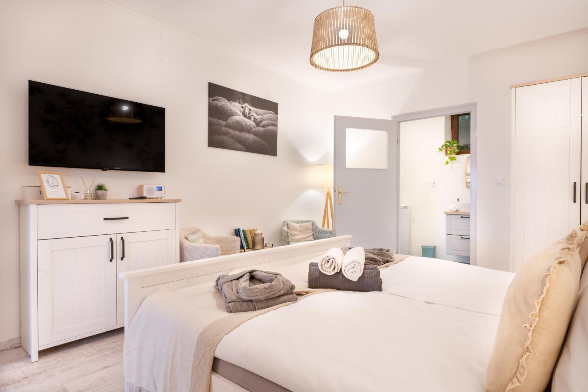 Natura Apartman Tiszafuered ห้อง รูปภาพ